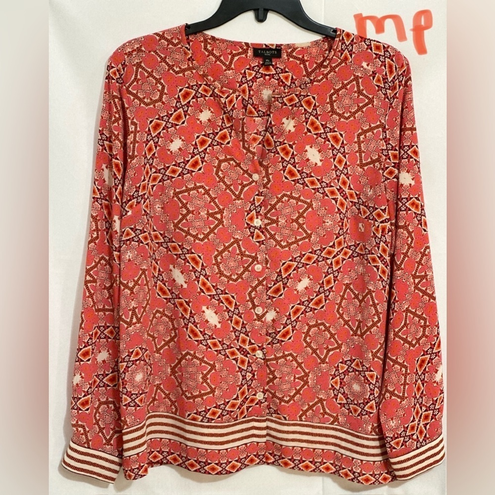 LADIES BLUSH TOP WITH REX & WHITE DESIGNS